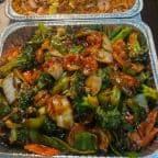 Best Shrimp with Mixed Vegetables in Temple Hills, MD
